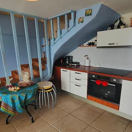 Profondo Blu Sea View Maisonette